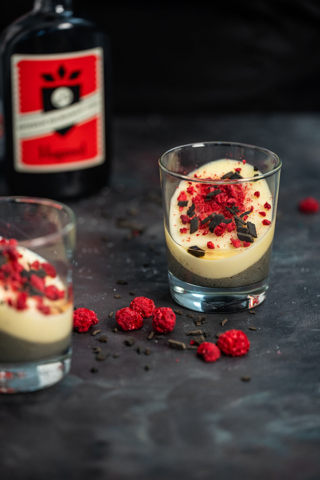 Salmiakki-vaniljapannacotta